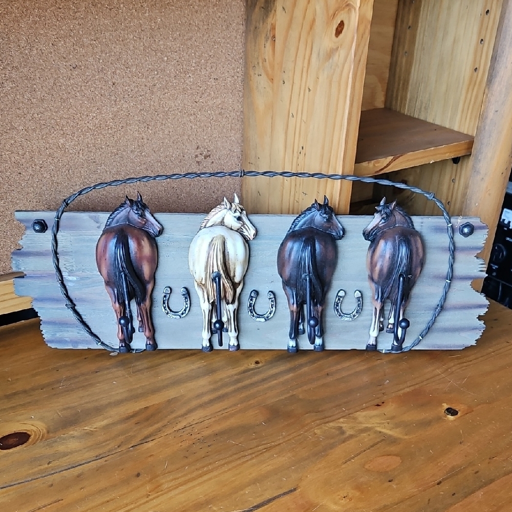 Source Unknown Brown and Cream Horse Hooks Wall Decor